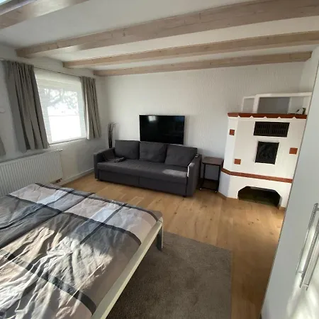 ホームステイ Gaestezimmer Kirchdorf *