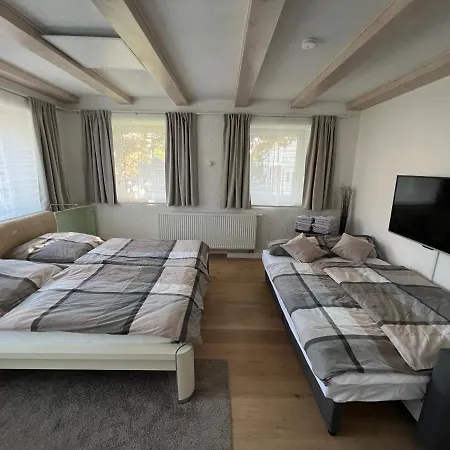 Gaestezimmer Kirchdorf Unteropfingen