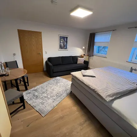 Gaestezimmer Kirchdorf Homestay Unteropfingen